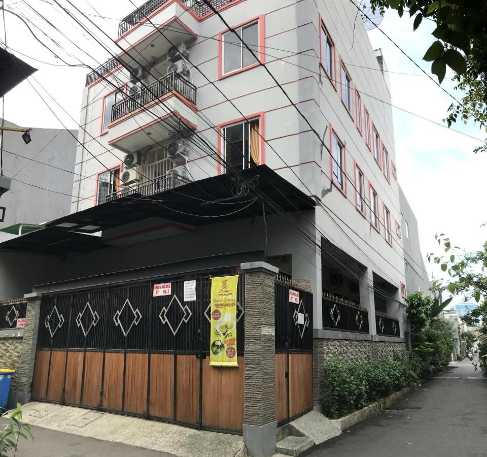 37 Guesthouse Yakarta Exterior foto