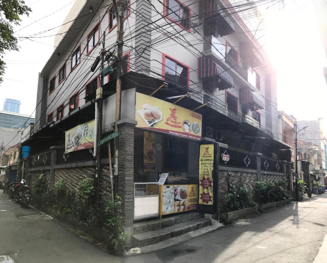 37 Guesthouse Yakarta Exterior foto